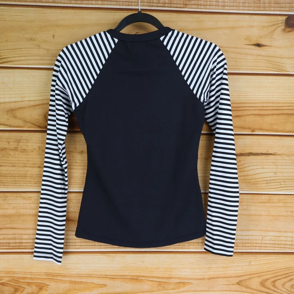 Apt. 9 Long Sleeve Swimsuit Top Girls Size M Black White Striped Stretch Comfort